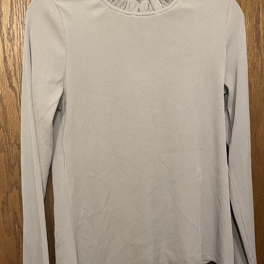 Elegant Gray Women's Top